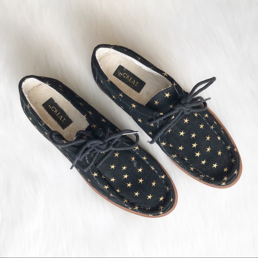 the GREAT the Scout Shoe in Black with Stars